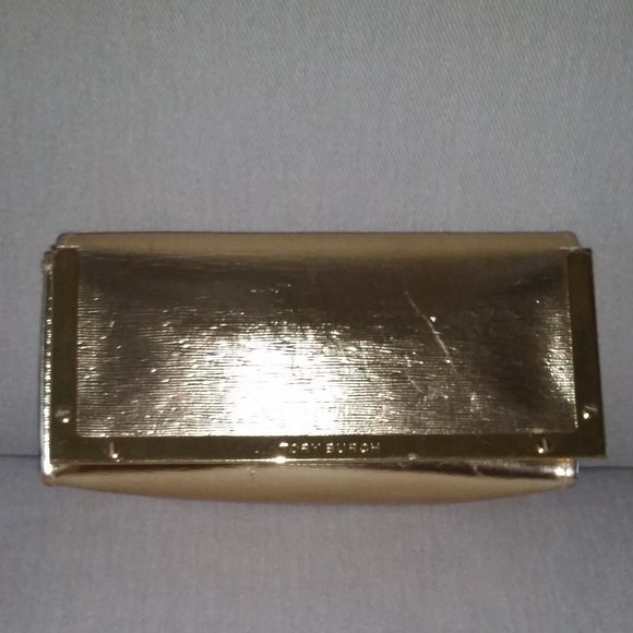Tory Burch Handbags - Vintage Tory Burch gold lame sunglass case/clutch